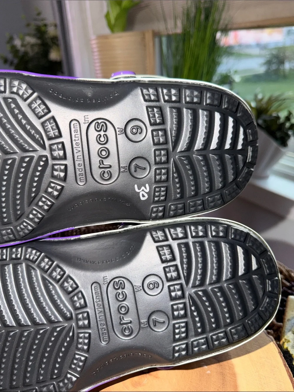 Crocs x Dragon Ball Z Frieza Classic Clog M7 W9 NWT Jibbitz 211202